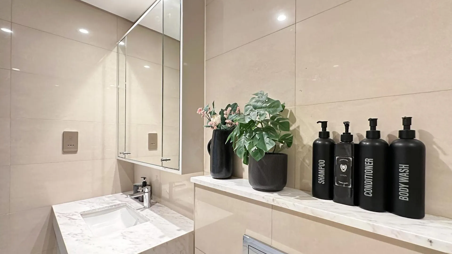 Apartment Trophy - Maison De Reve Suite Dubai